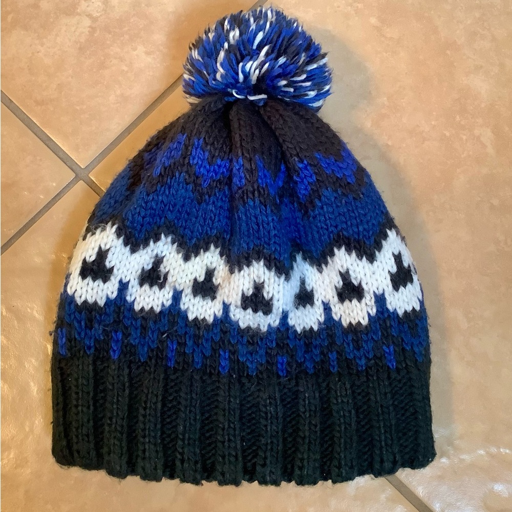 Winter Hat Knit blue black Pom Pom top by Goodfellow & CO unisex